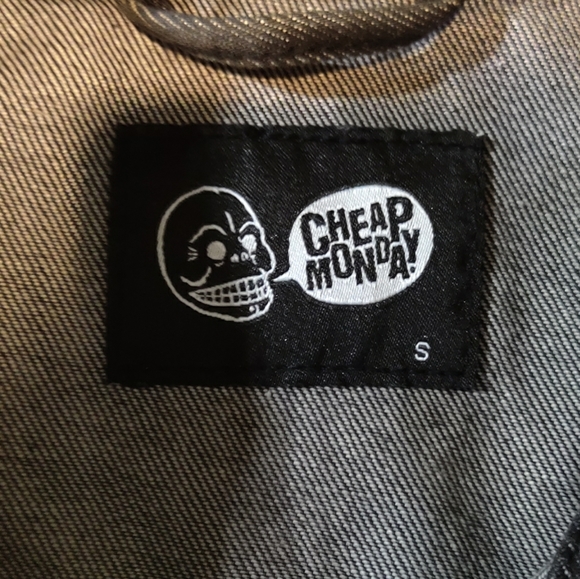 Black Denim Vest - Picture 4 of 4